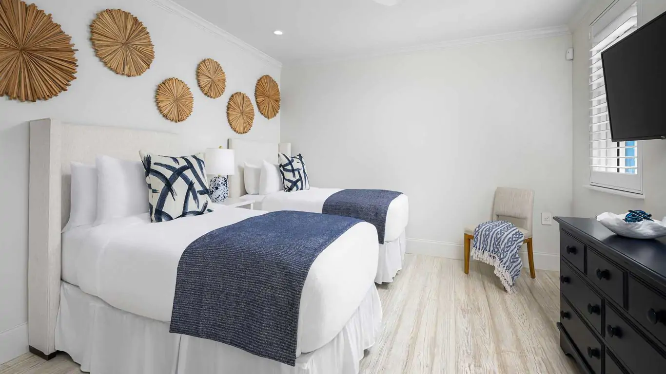 Lizard Lounge | Turks and Caicos