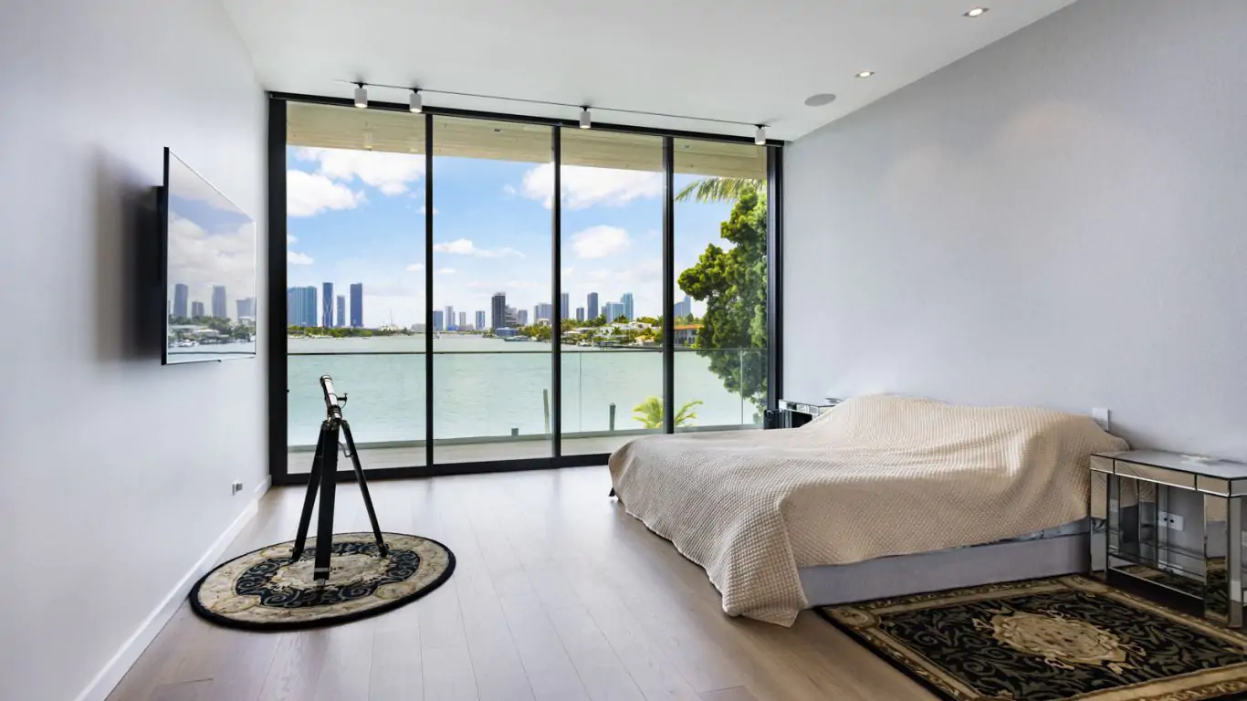 Villa Violeta | Miami