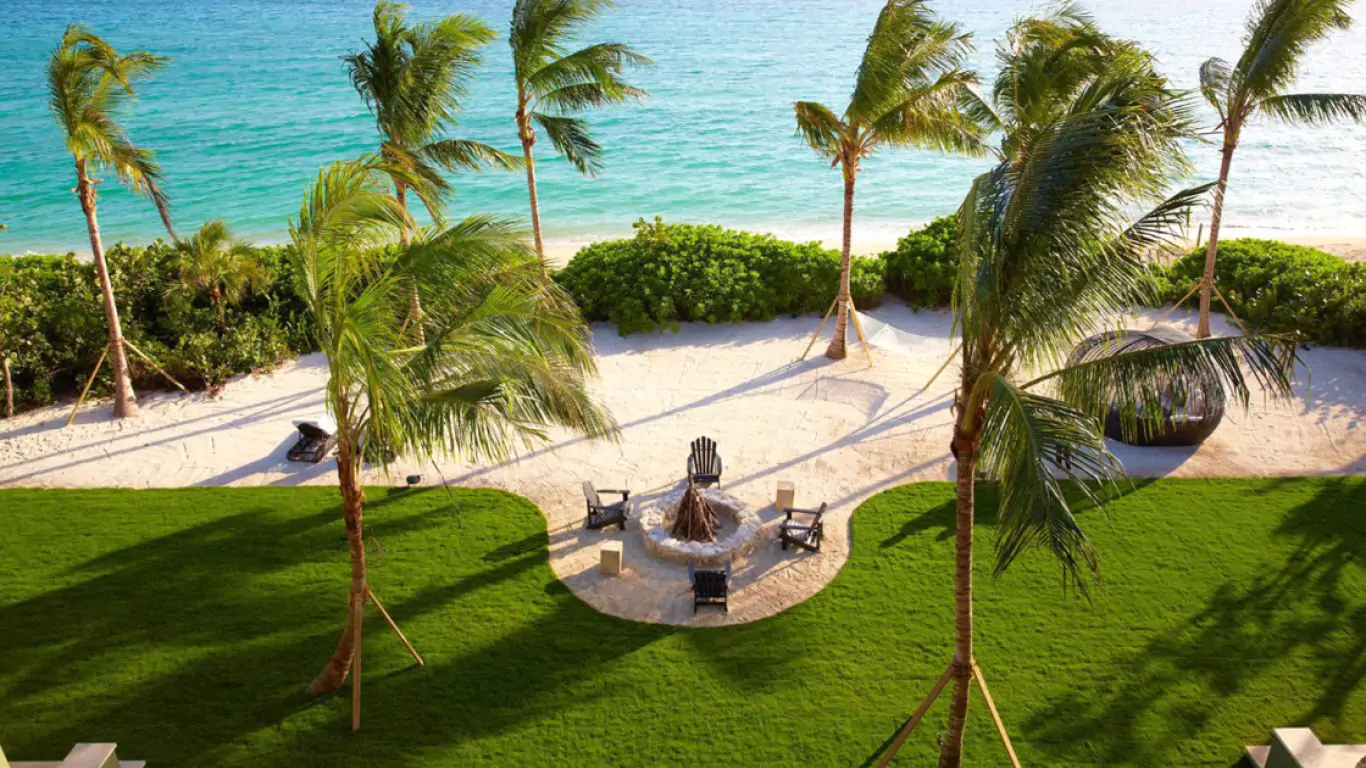Illawarra House Albany | Bahamas