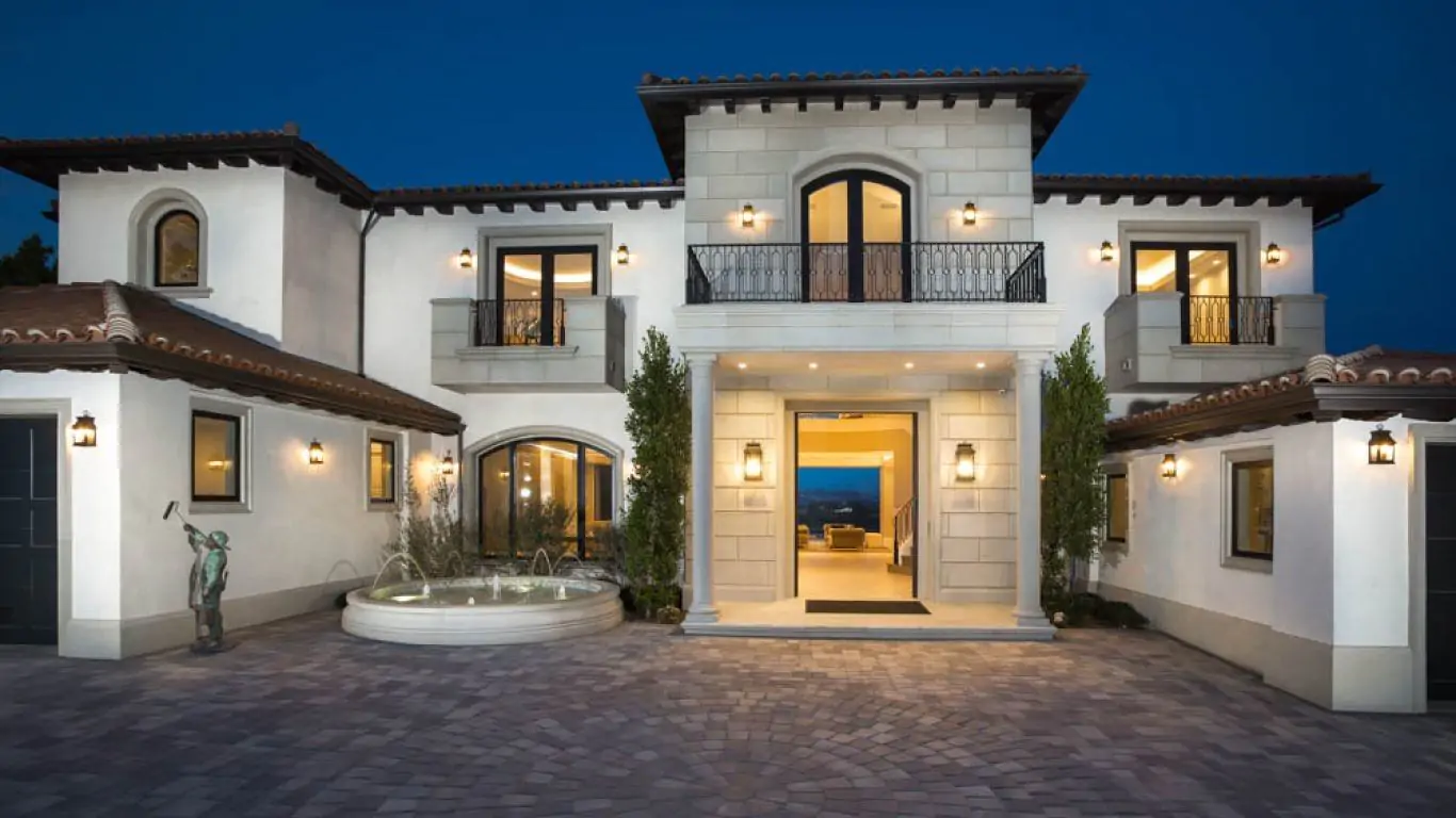 Villa Prima | Los Angeles