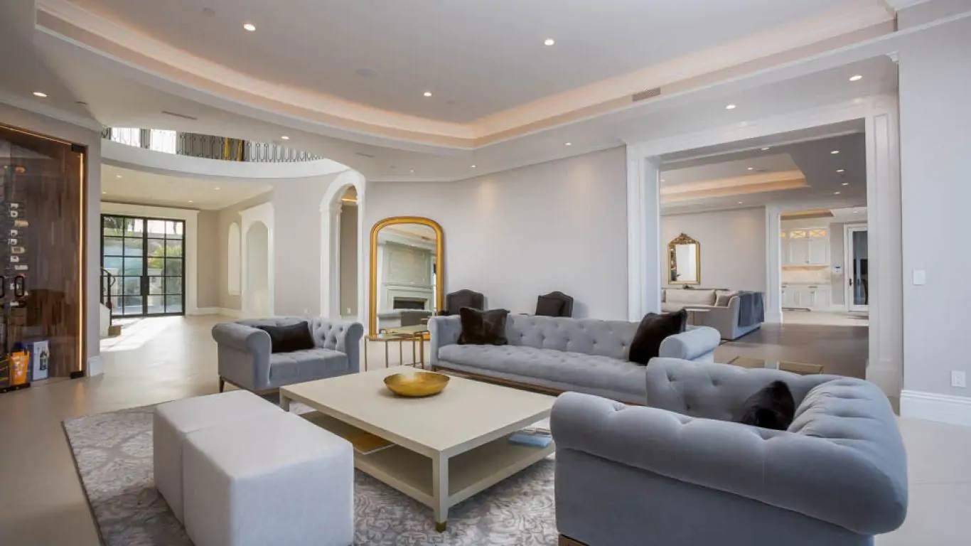 Villa Prima | Los Angeles
