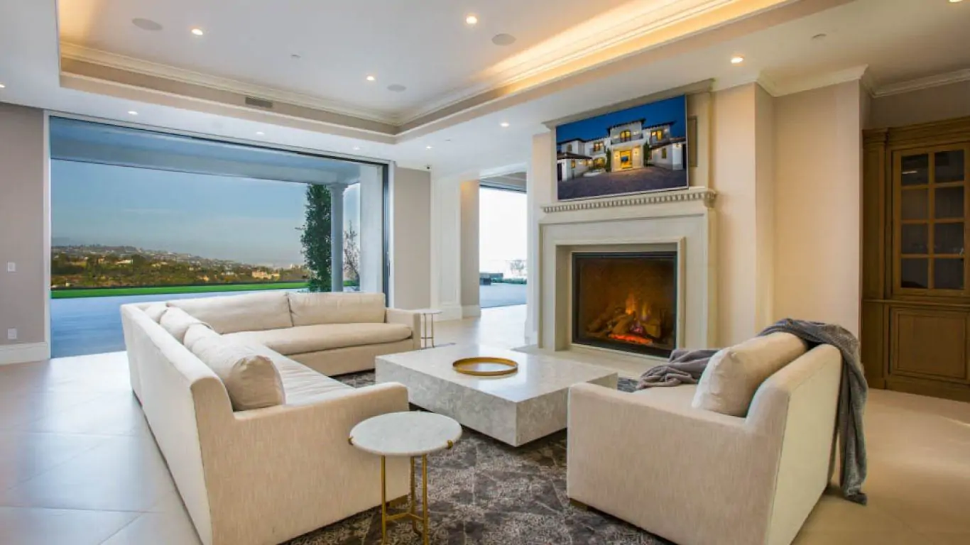 Villa Prima | Los Angeles