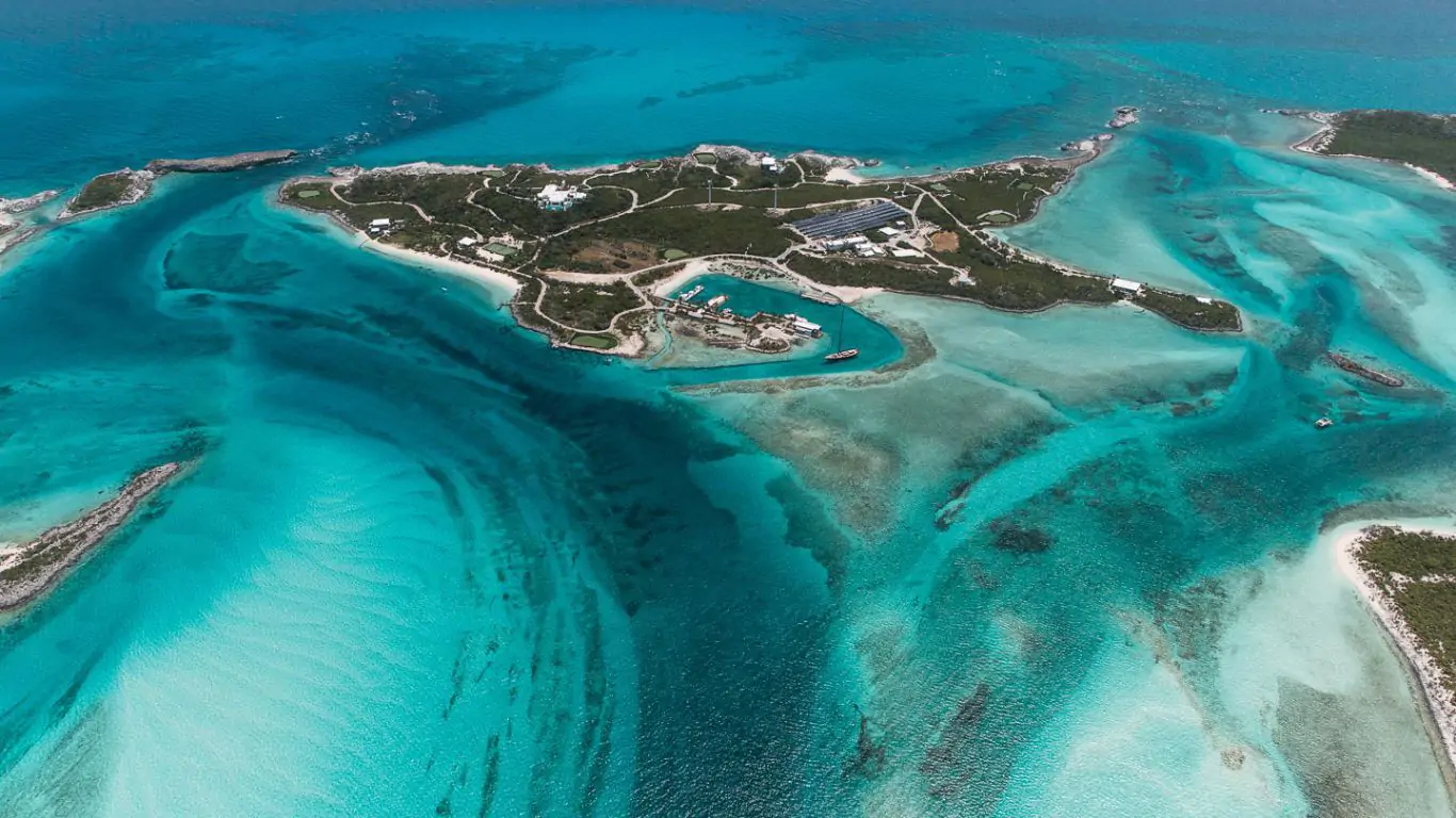 Over Yonder Cay | Bahamian Islands