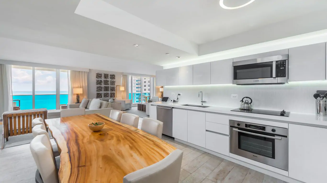 1 Hotel Apartment Andrew | Miami