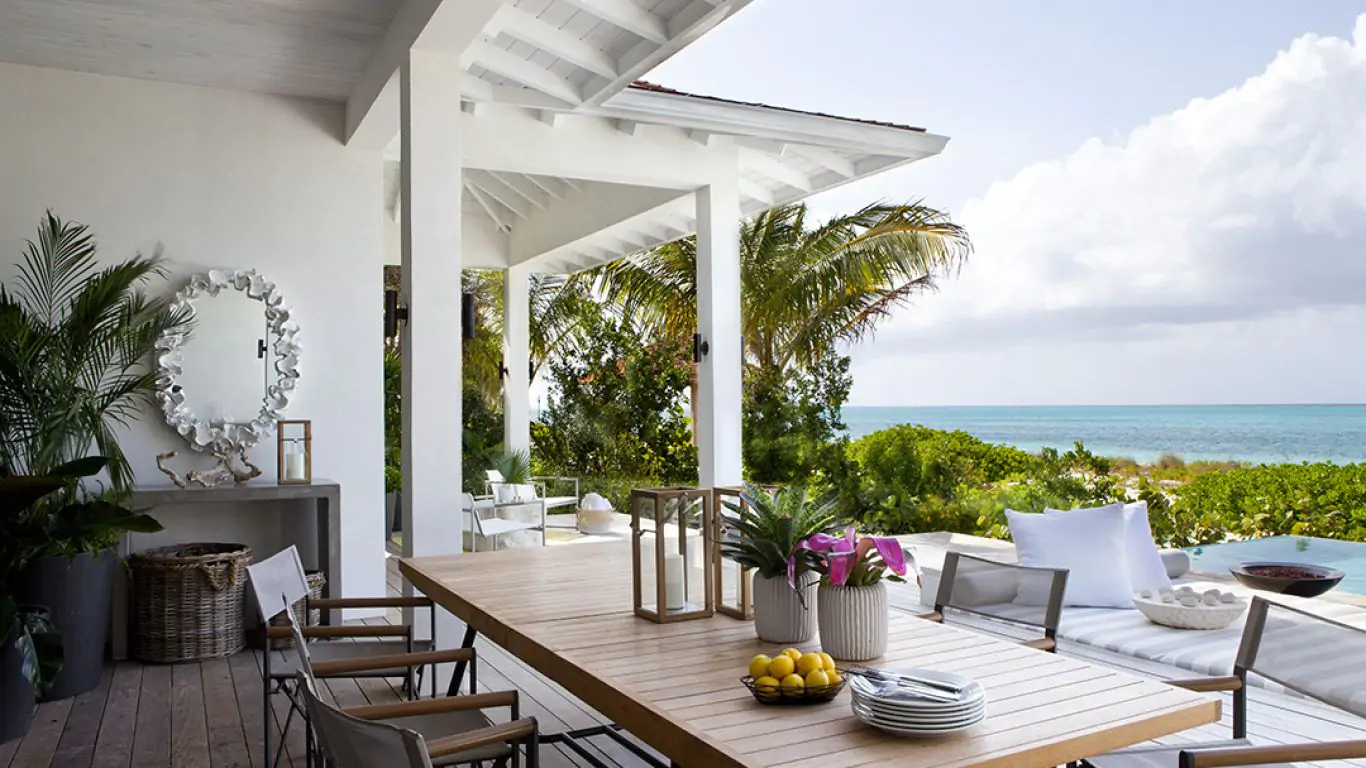 Villa Graceful Living | Turks and Caicos