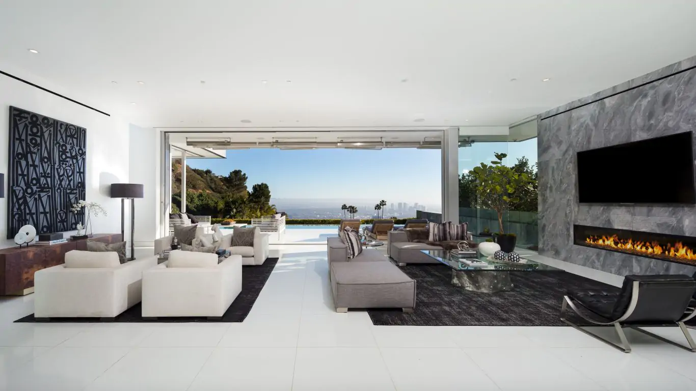 Villa Luna | Los Angeles