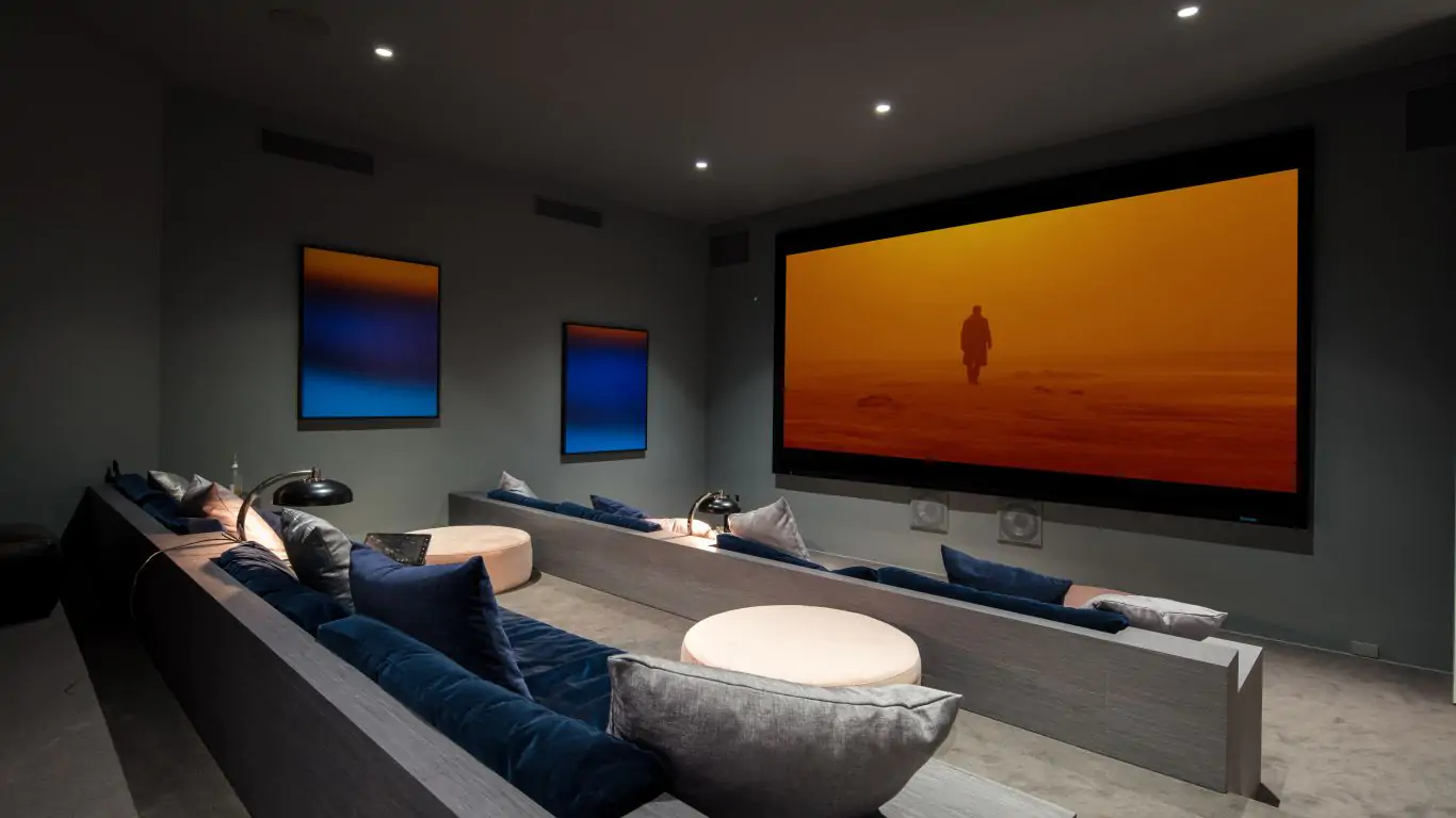 Villa Luna | Los Angeles