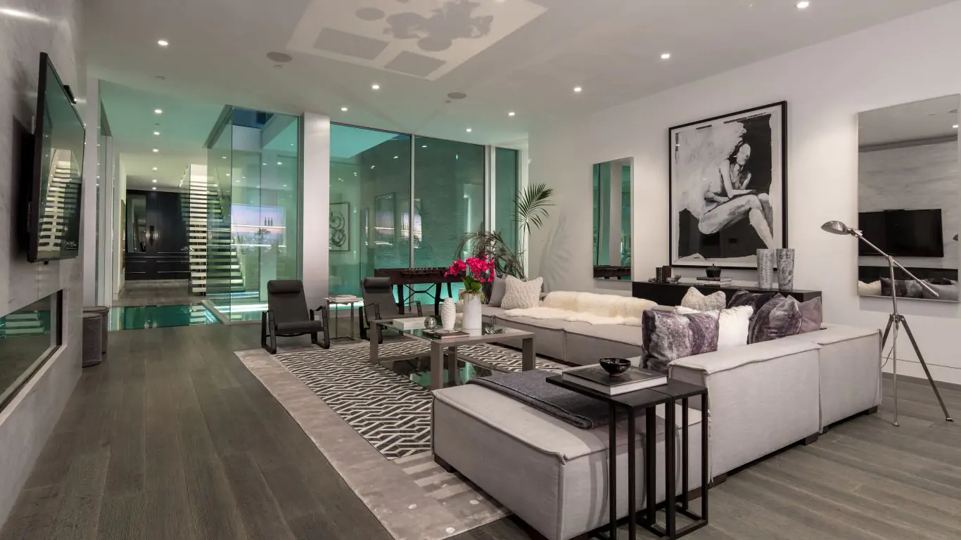 Villa Luna | Los Angeles