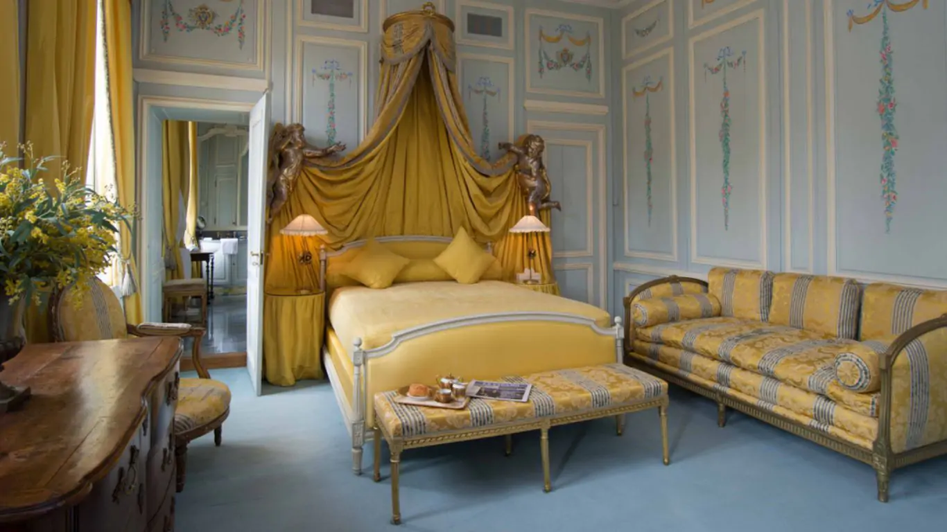 Chateau Ophelia | Paris