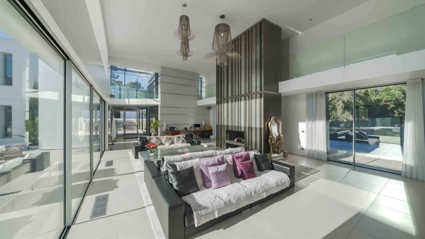 Villa China | Cannes