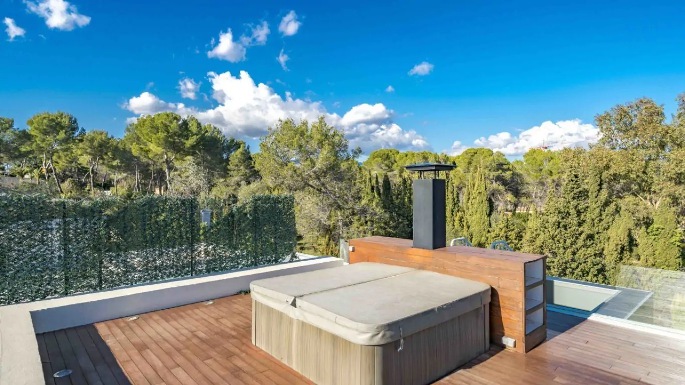 Villa China | Cannes