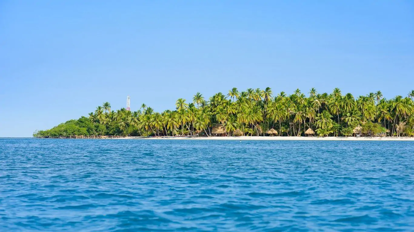 Calala Island | Caribbean Islands