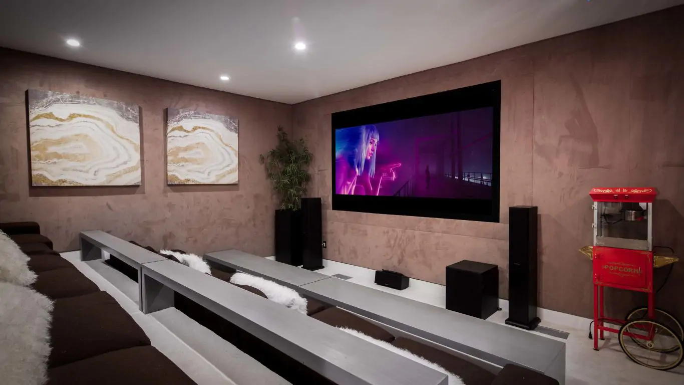 Villa Raina | Los Angeles