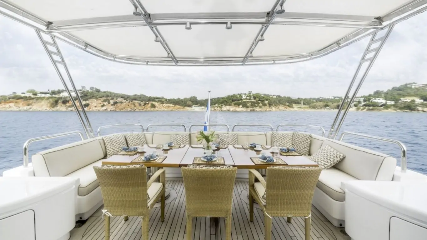 Yacht Oasis 155 | Yachts