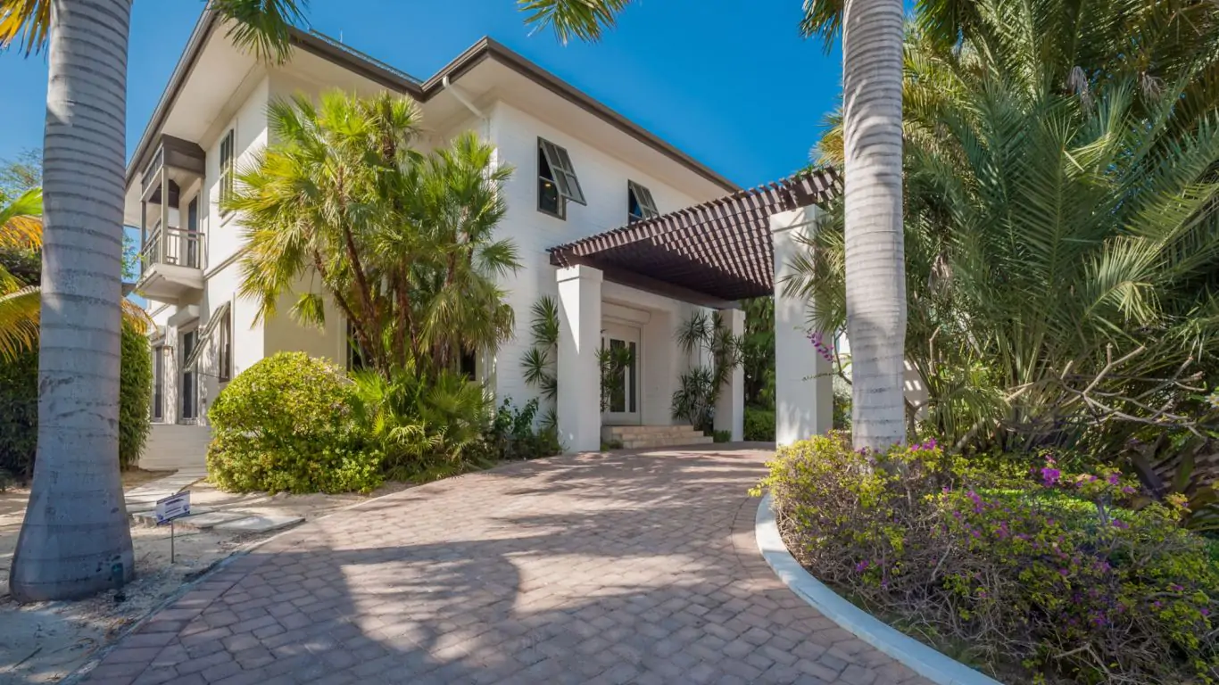 Villa Sun Salutations | Cayman Islands