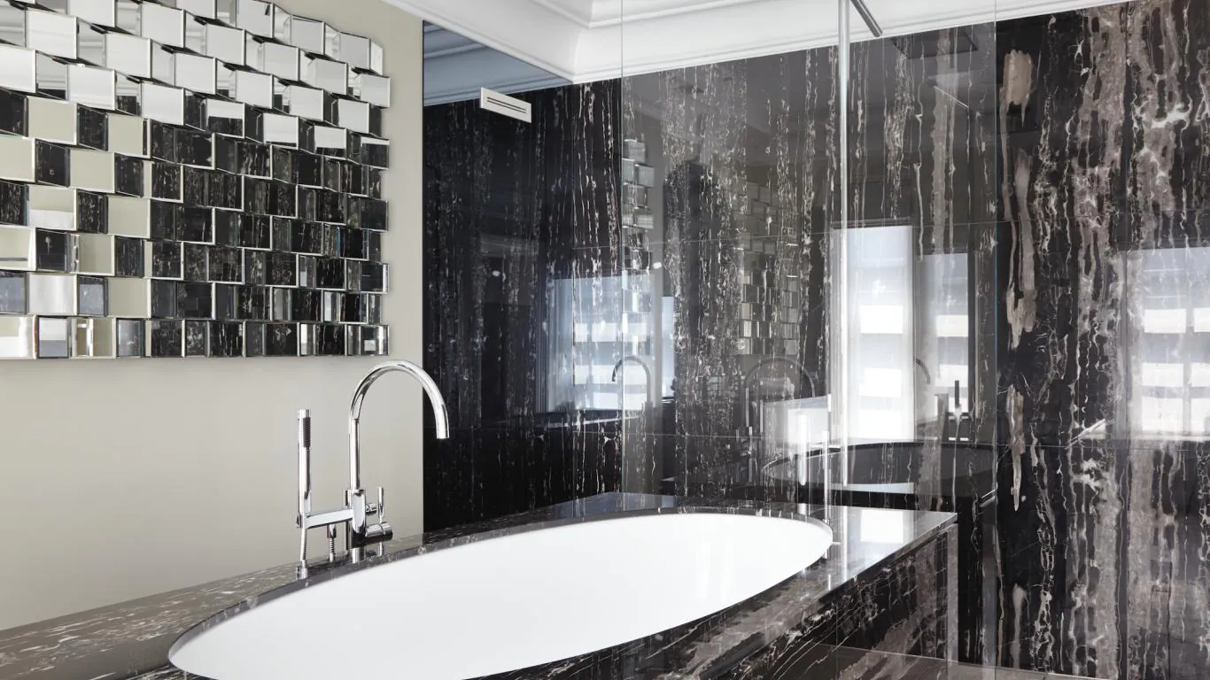 Townhouse Nevaeh | London