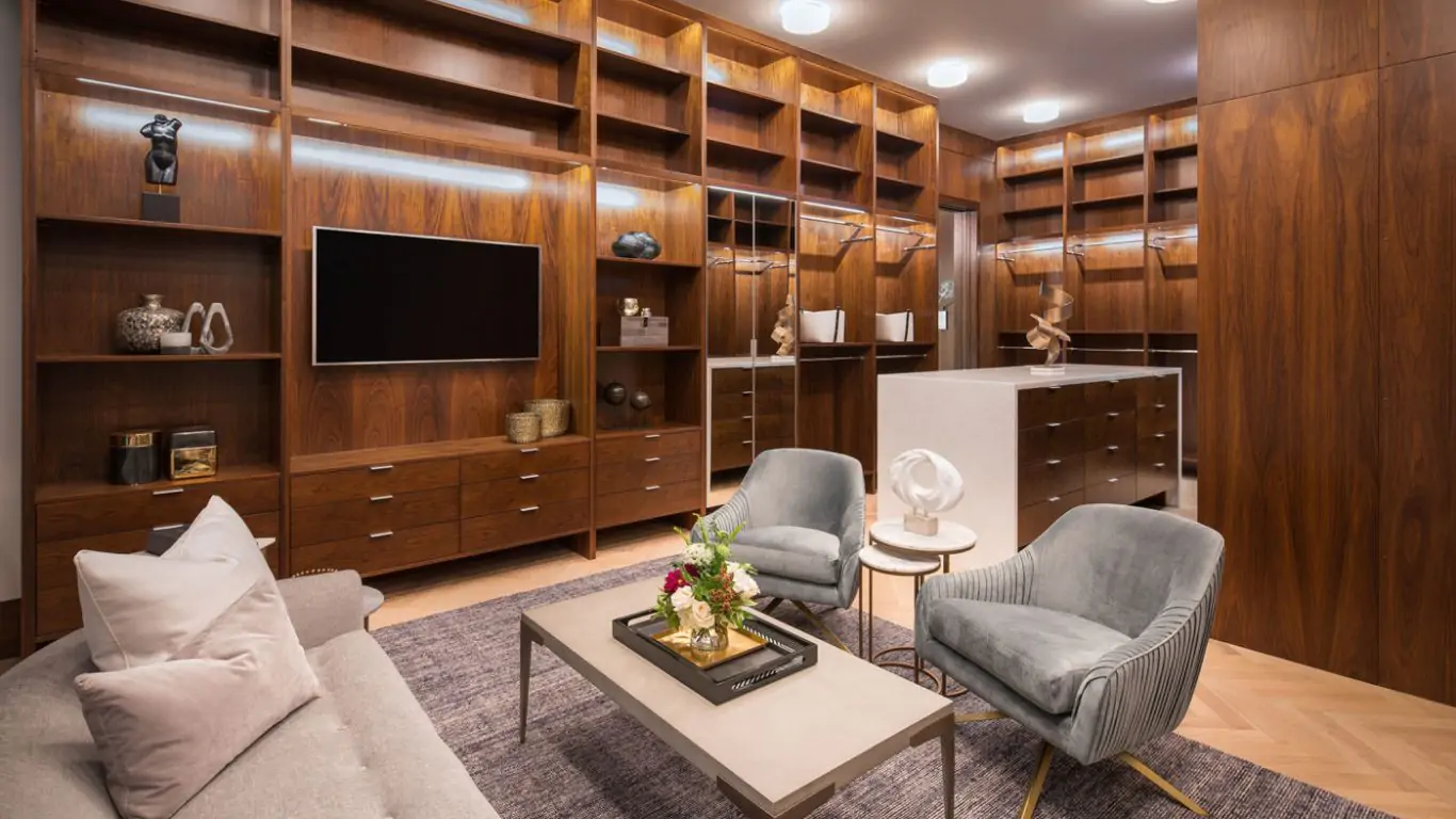 Penthouse Zeus | Los Angeles