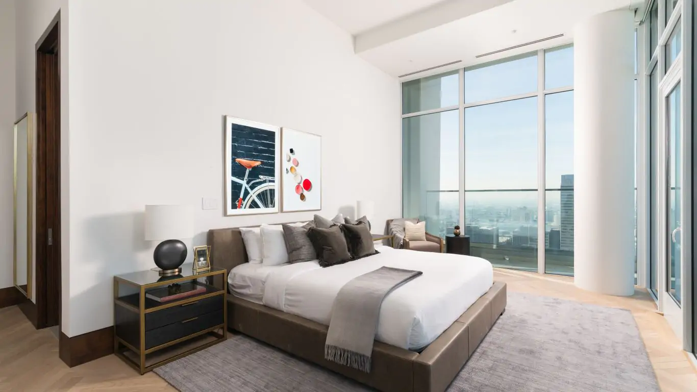 Penthouse Zeus | Los Angeles