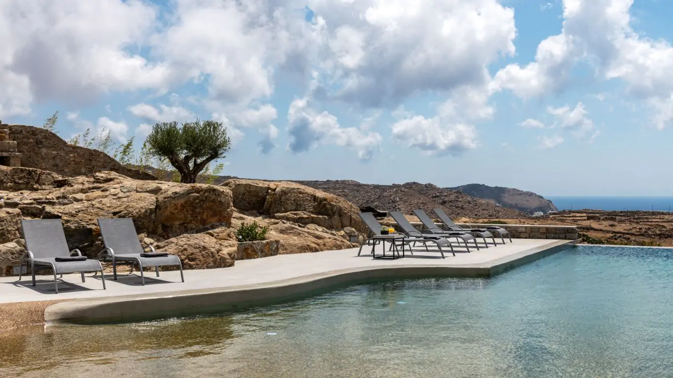 Rocky Estate | Mykonos