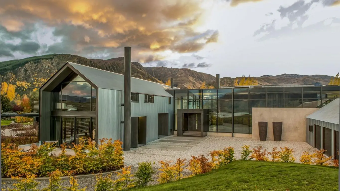 Lodge at The Hills | New Zealand