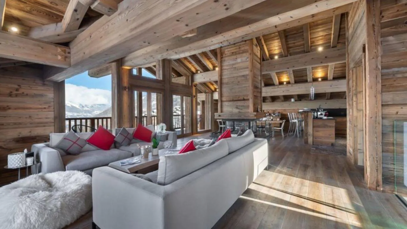 Chalet Pure White Crystal | Rest of France