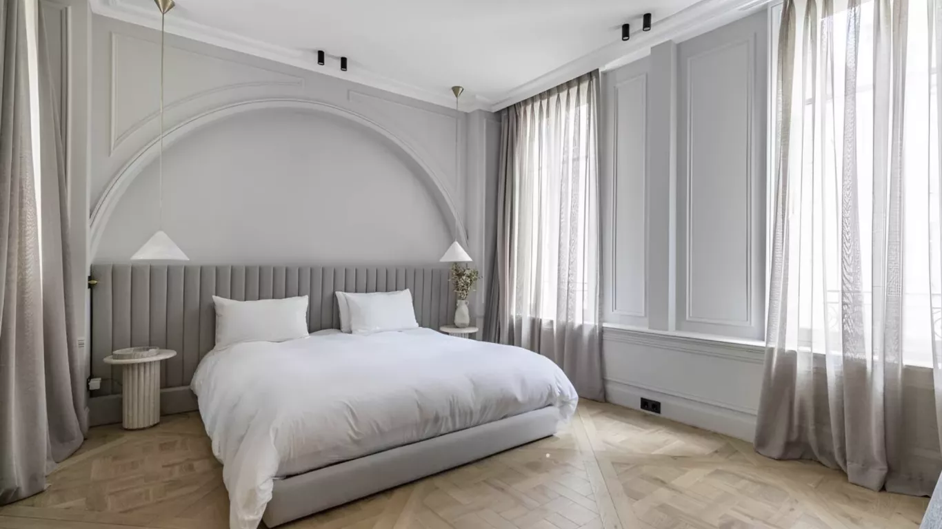 Apartment Rafaello | Paris