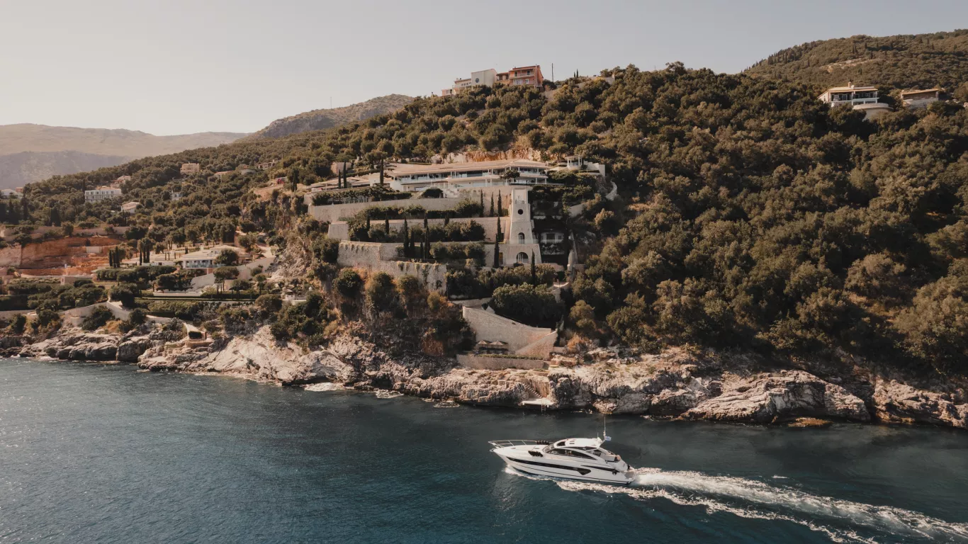 Ultima Corfu | Corfu