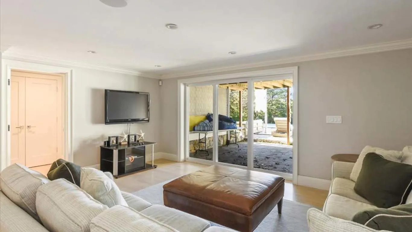 Villa Everly | Cape Cod