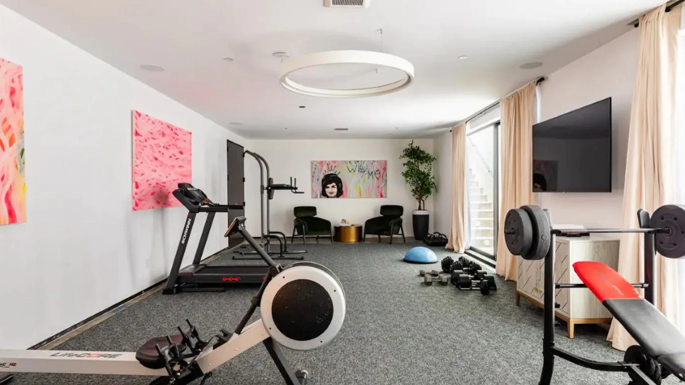 Villa Isabelle | Los Angeles