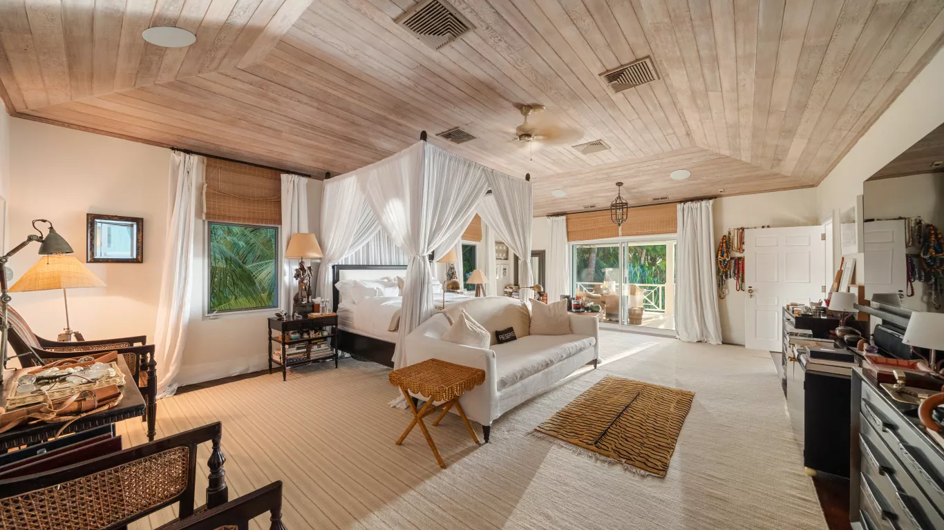 Three Bees Villa | Bahamas