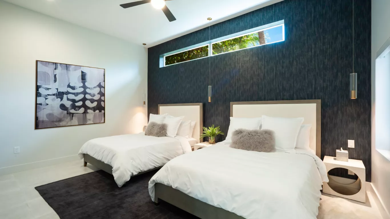 The Grand Palm Residence | Cayman Islands