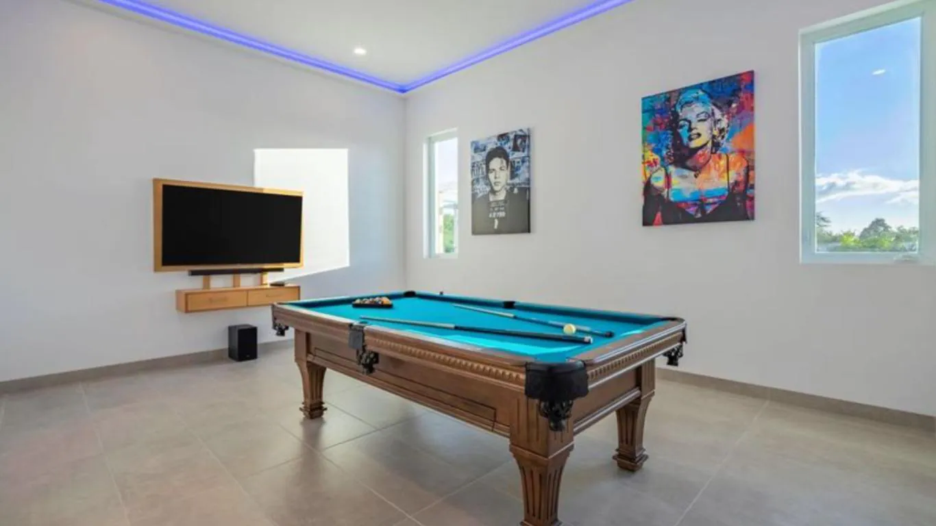 Ocean Breeze Villa | Turks and Caicos