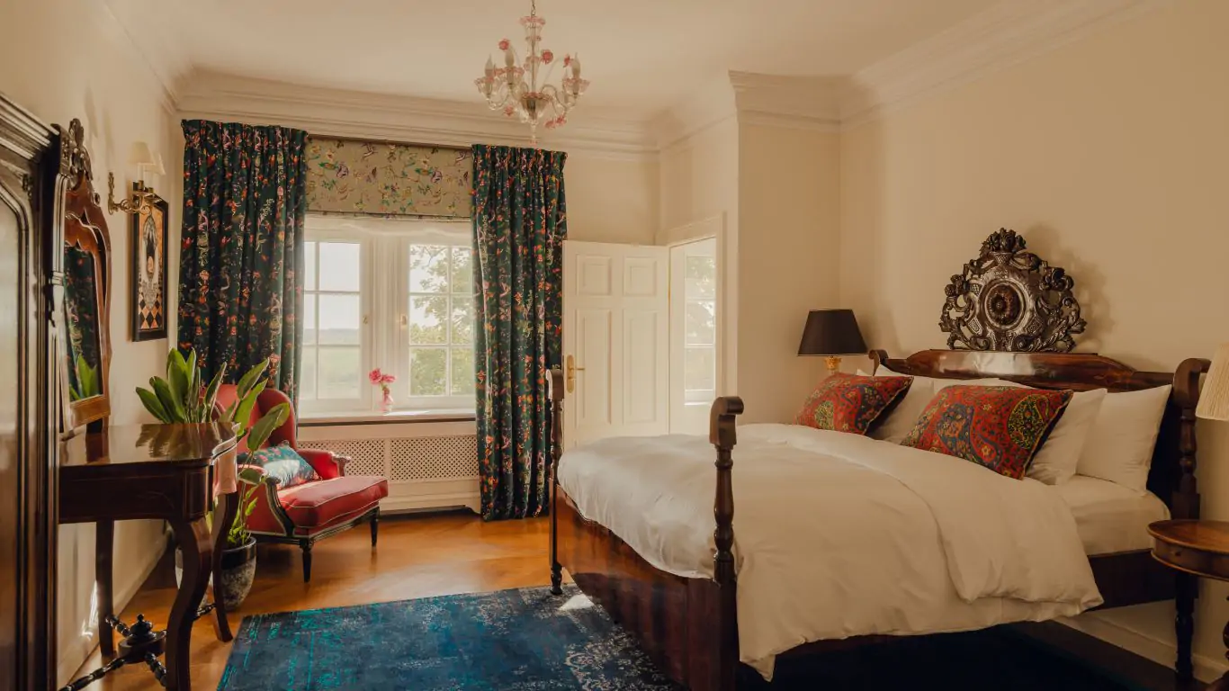 Sparrow Hills | Poland