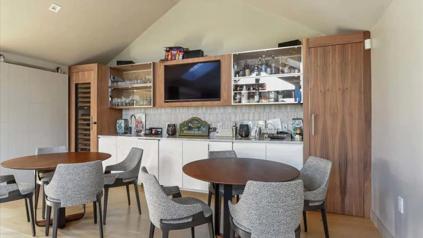 Villa Everly | Cape Cod
