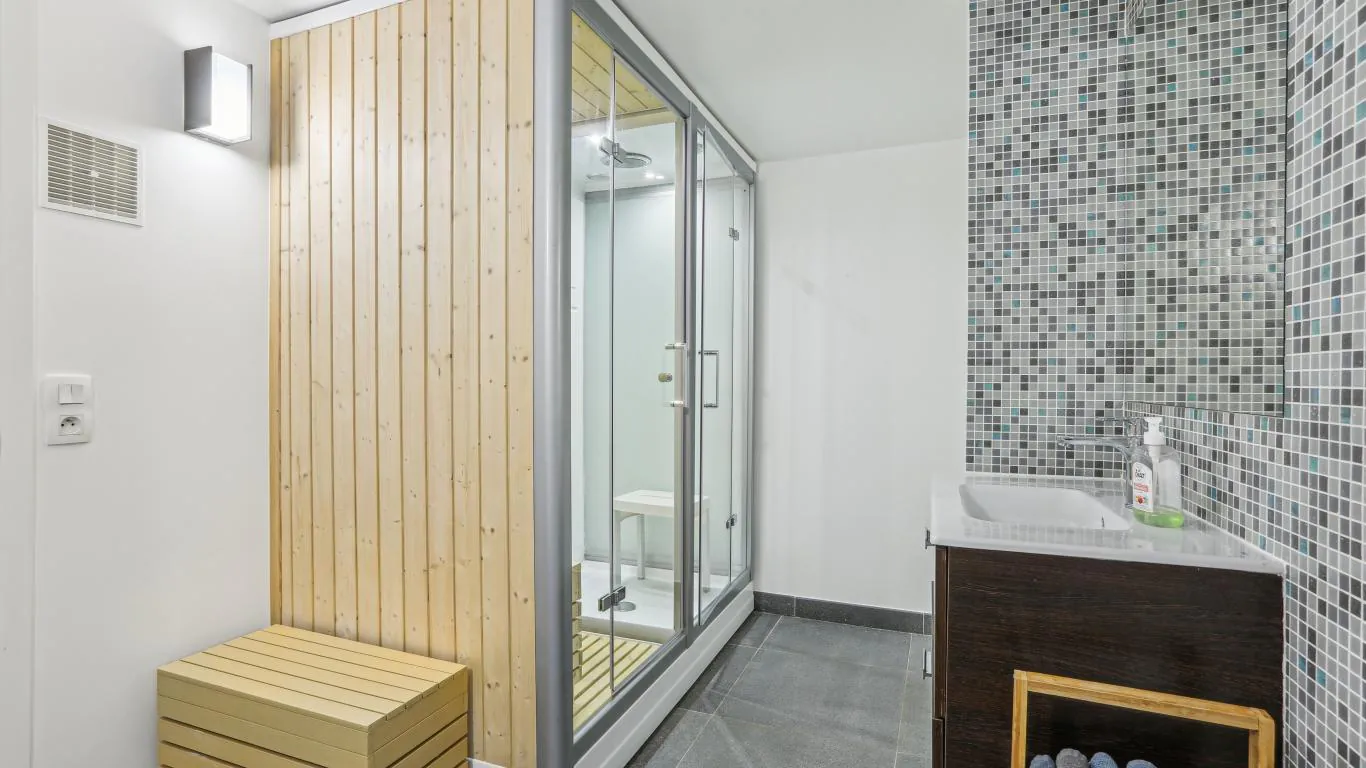 Villa Mercy | Paris