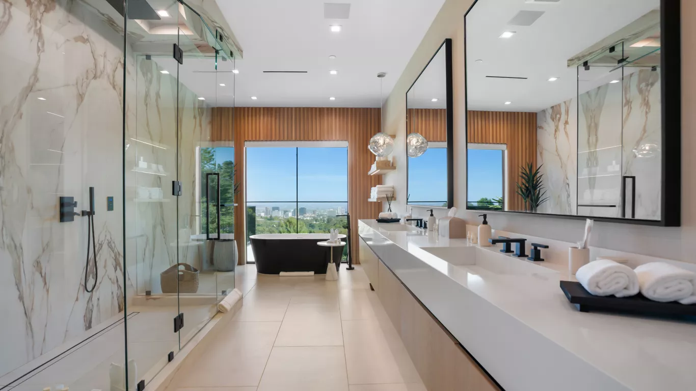 Villa Irena | Los Angeles