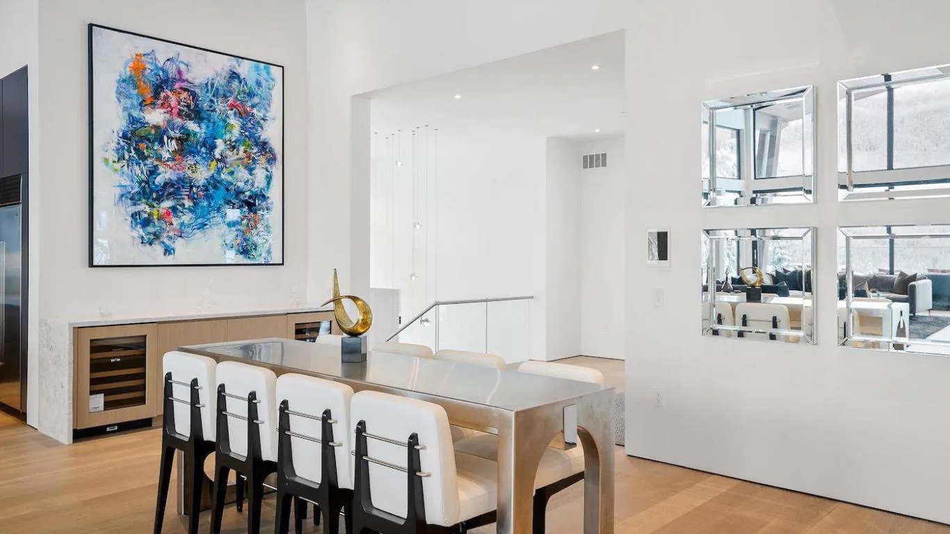 Villa Hermione | Whistler