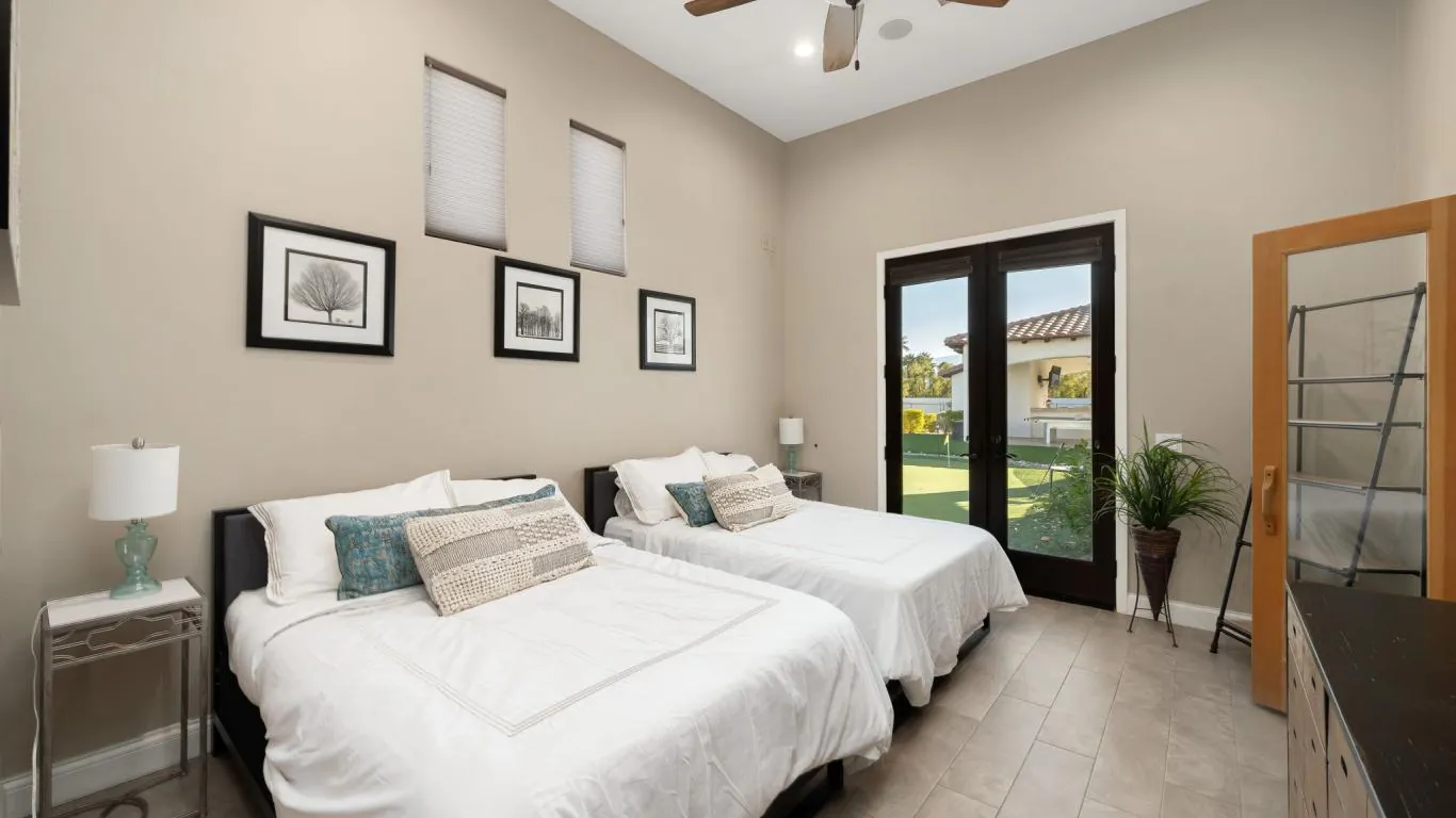 The Vista Estate | Palm Springs