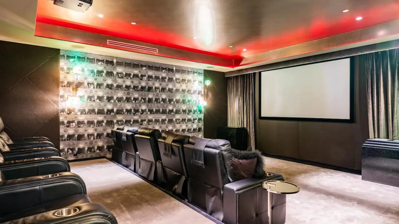 Villa Isabelle | Los Angeles