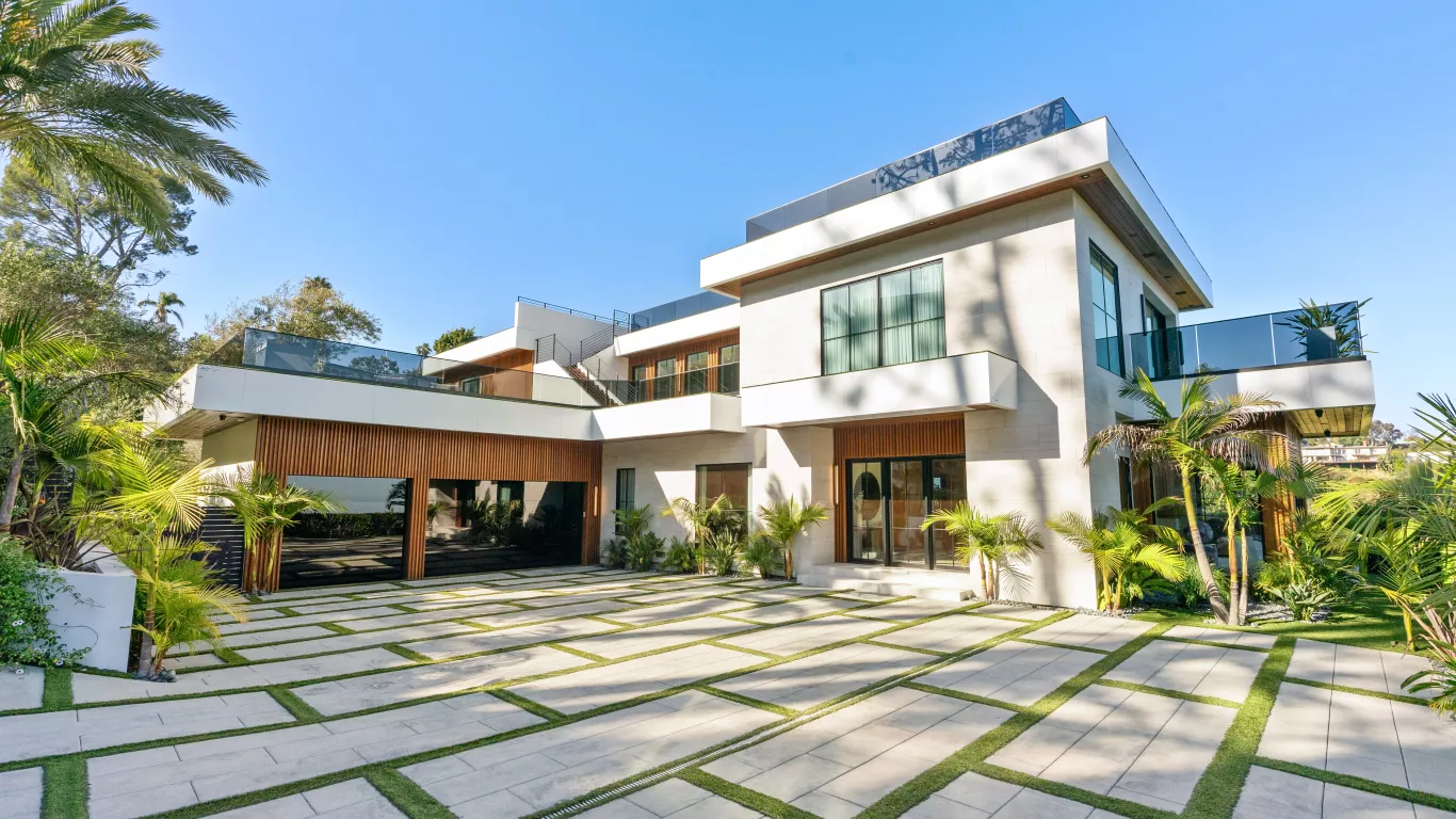 Villa Irena | Los Angeles