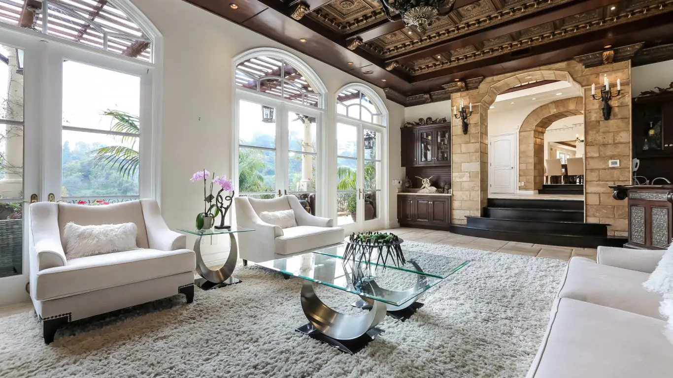 Bella Villa Resort | Los Angeles