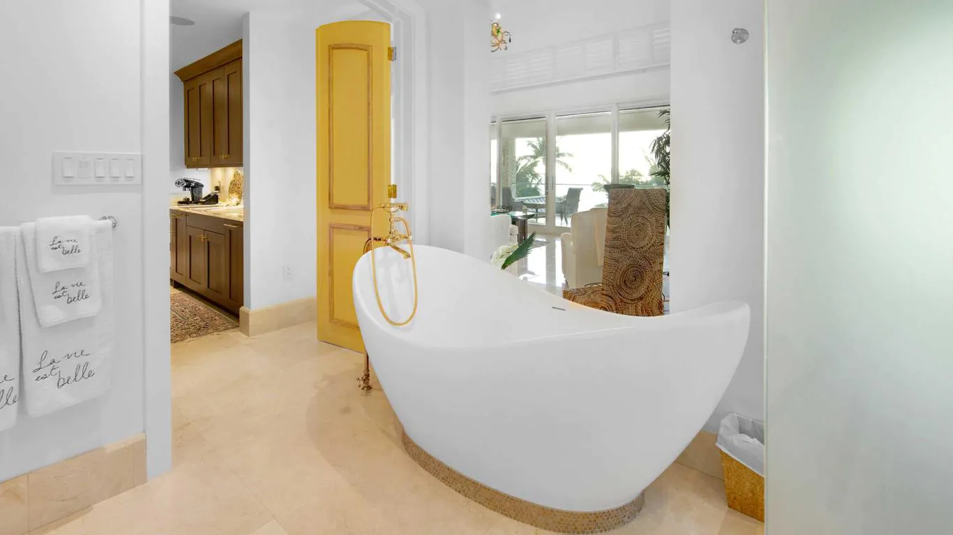 Villa Paradis Sur Mer | Cayman Islands