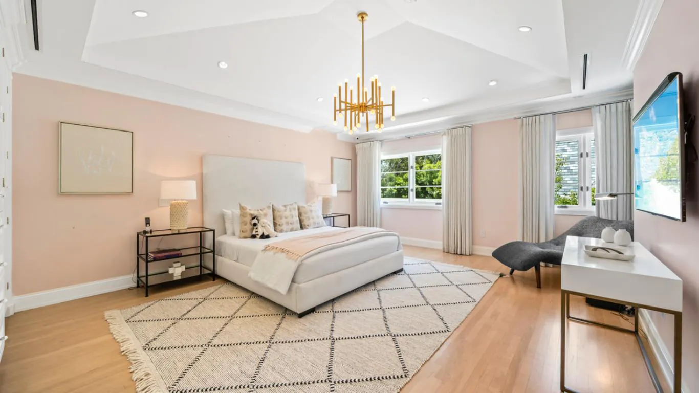 Villa Angelina | Los Angeles