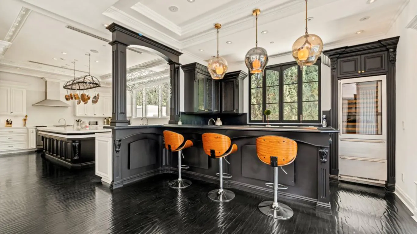 Villa Claire | Los Angeles
