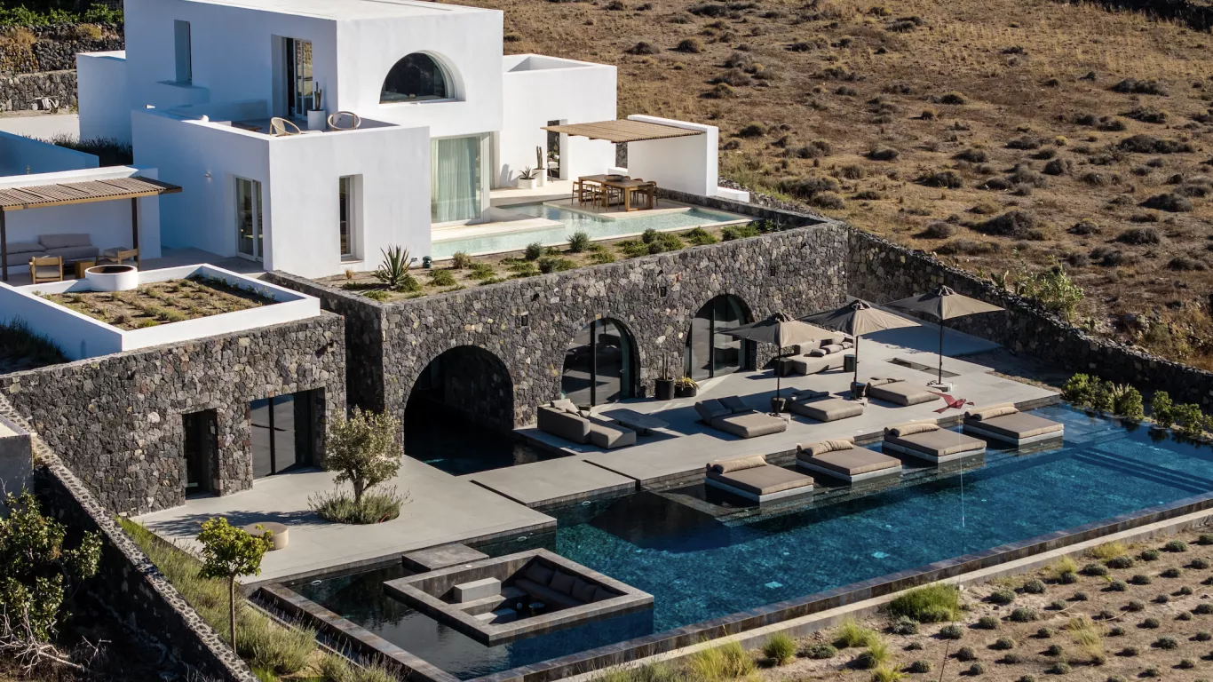 Charisma Estate | Santorini