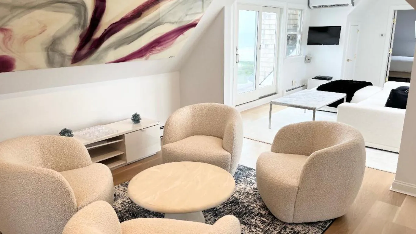 Villa Dina | Hamptons