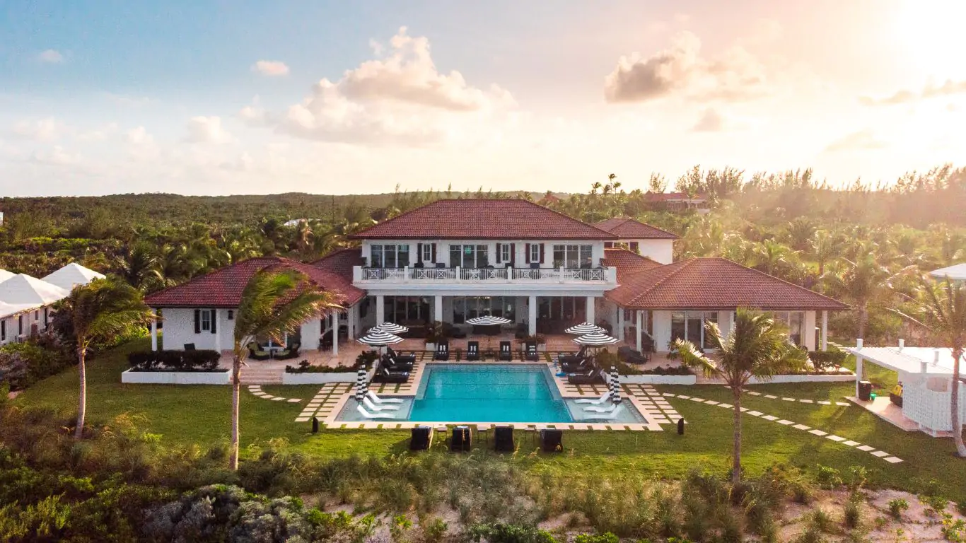 Snaresbrook Manor | Bahamas