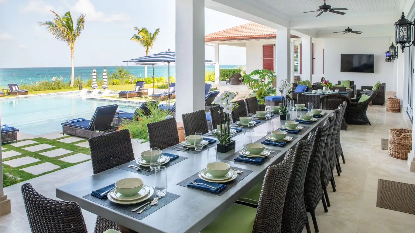 Snaresbrook Manor | Bahamas