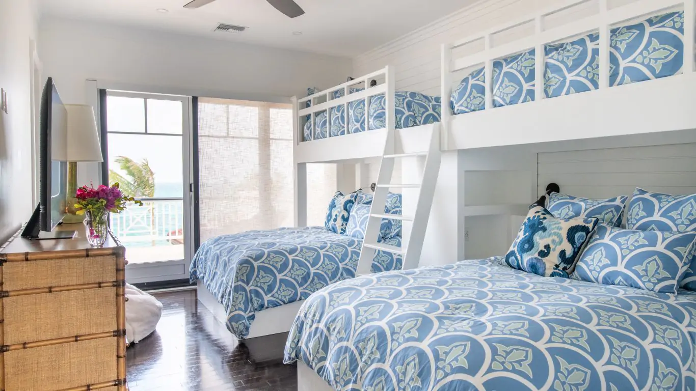 Snaresbrook Manor | Bahamas
