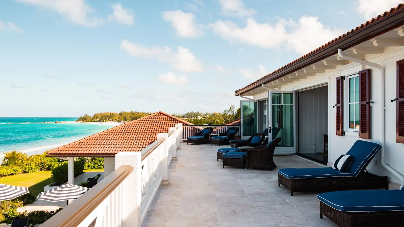Snaresbrook Manor | Bahamas